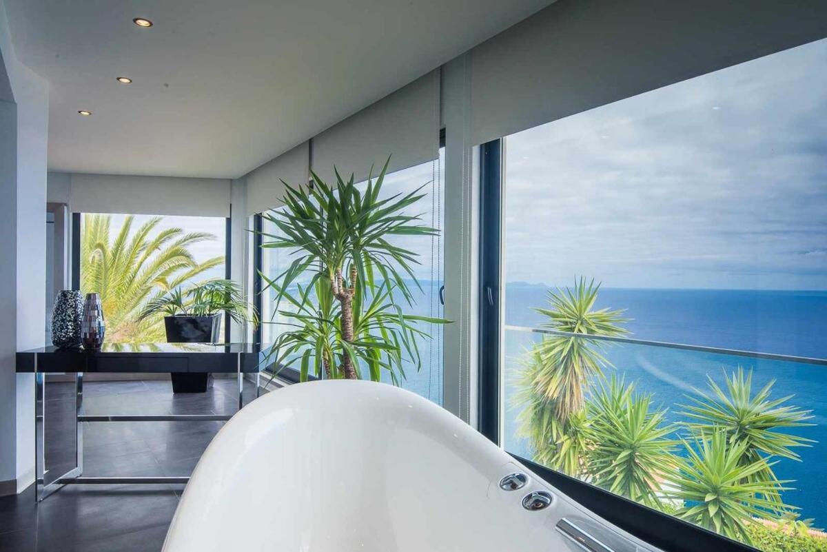 Zula House - Stunning Villa Spectacular Location Canico  Exterior photo